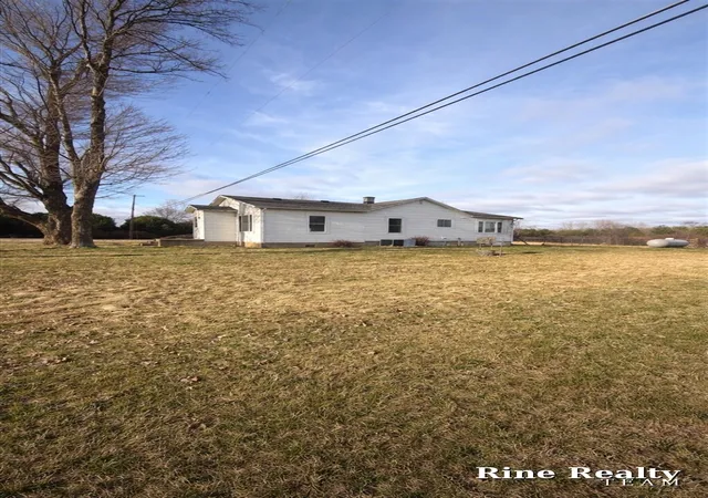 Photo 4 of Single family home for sale at 8448 N Center Rd, Mount Morris, MI 48458 | MLS# 70523108 | Listing updated on 2026-04-13