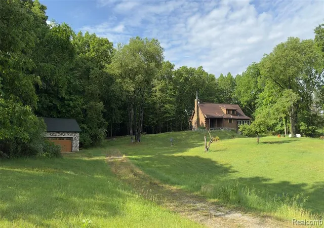 65th image of 2608 E Sutton Rd, Metamora, MI 48455 | MLS# 61002237