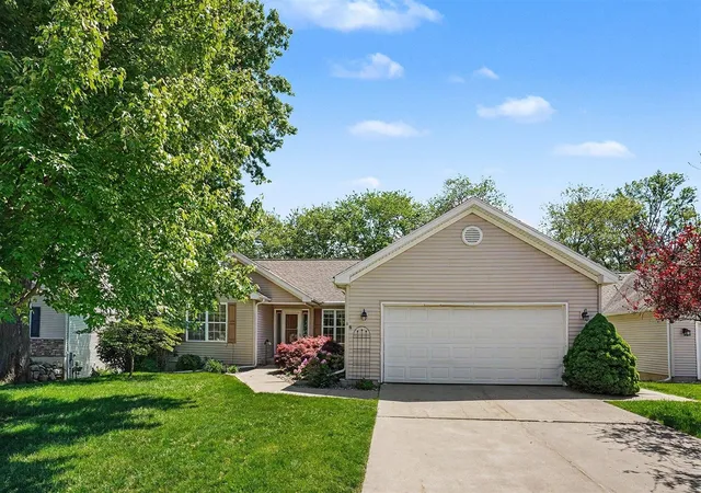 Homes for sale in Richland, MI | 8216 Pattiwood Ln, Richland, MI 49083 | MLS# 70535844