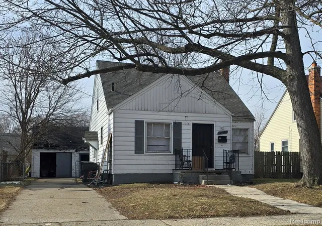 1st image of 19969 Waltham St, Detroit, MI 48205 | MLS# 60975270