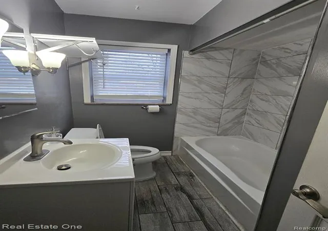 Photo 4 of Single family home for sale at 19830 Mahon St, Southfield, MI 48075 | MLS# 60985072 | Listing updated on 2026-07-07