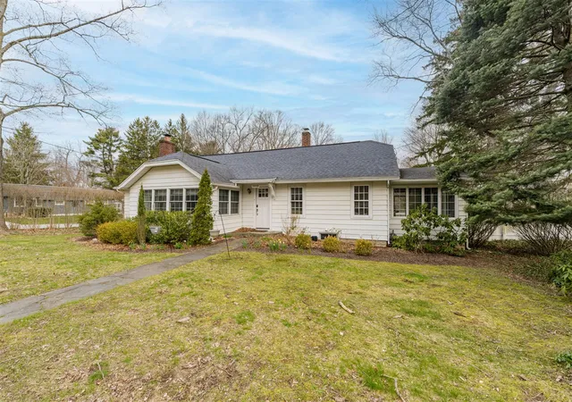 Homes for sale in Saugatuck, MI | 1010 Allegan St, Saugatuck, MI 49453 | MLS# 70524315