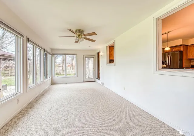 5th image of 1060 Hollywood Dr, Monroe, MI 48162 | MLS# 50205093