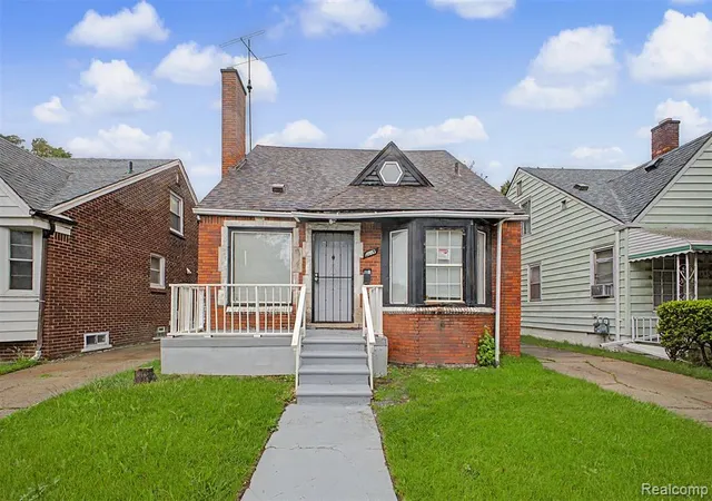 Homes for sale in Detroit, MI | 8849 Whitcomb St, Detroit, MI 48228 | MLS# 60996622