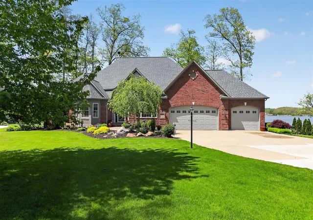 3rd image of 8495 O'Dowling Dr, Onsted, MI 49265 | MLS# 70534115
