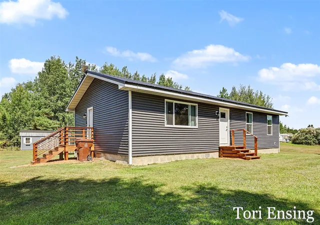 2nd image of 3501 E Evergreen Rd, Stanton, MI 48888 | MLS# 70554585
