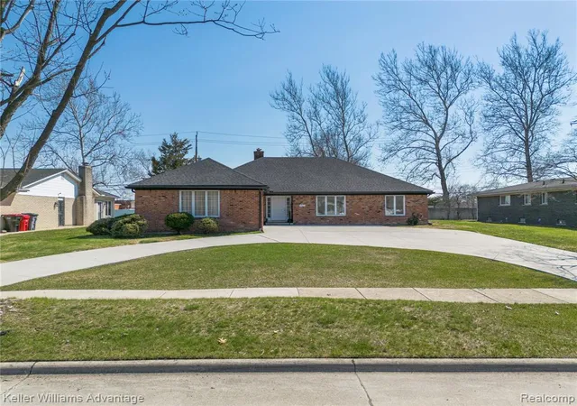 image of 17005 Westland Ave, Southfield, MI 48075 | MLS# 60982716
