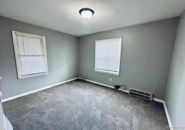 Photo 3 of Single family home for sale at 9213 Plainview Ave, Detroit, MI 48228 1765 | MLS# 60999867 | Listing updated on 2026-09-22