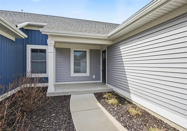 Homes for sale in Byron Center, MI | 984 Harper Woods Dr, Byron Center, MI 49315 | MLS# 70528225