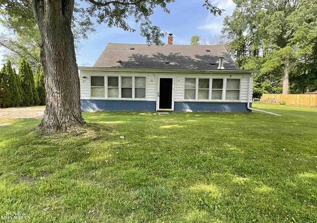 2nd image of 177 William St, Harsens Island, MI 48028 | MLS# 50214521
