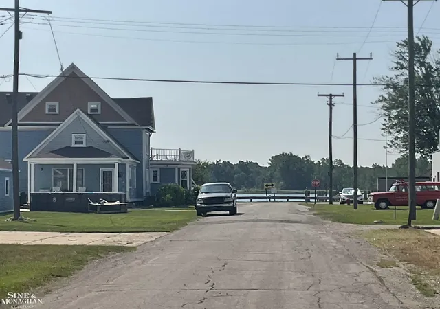 31st image of 177 William St, Harsens Island, MI 48028 | MLS# 50214521