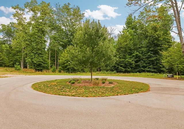 Photo 2 of Land for sale at 2238 Arbutus Pointe Dr, Traverse City, MI 49696 | MLS# 80072824 | Listing updated on 2026-09-11