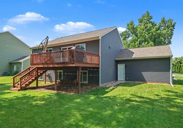 Homes for sale in Three Rivers, MI | 621 Oklahoma Dr, Three Rivers, MI 49093 | MLS# 70542058