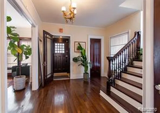 5th image of 22 Edison St, Detroit, MI 48202 | MLS# 60986257