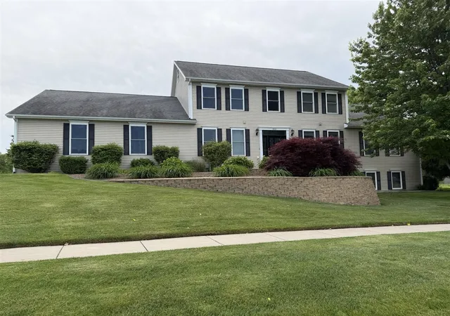 Photo 1 of Single family home for sale at 7809 Golf Meadows Dr, Caledonia, MI 49316 | MLS# 70553923 | Listing updated on 2026-09-10