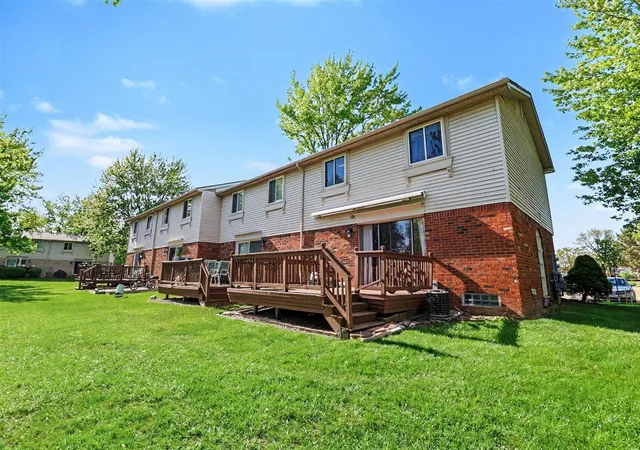 Homes for sale in Canton, MI | 2041 W Franklin Dr, Canton, MI 48187 | MLS# 70541495