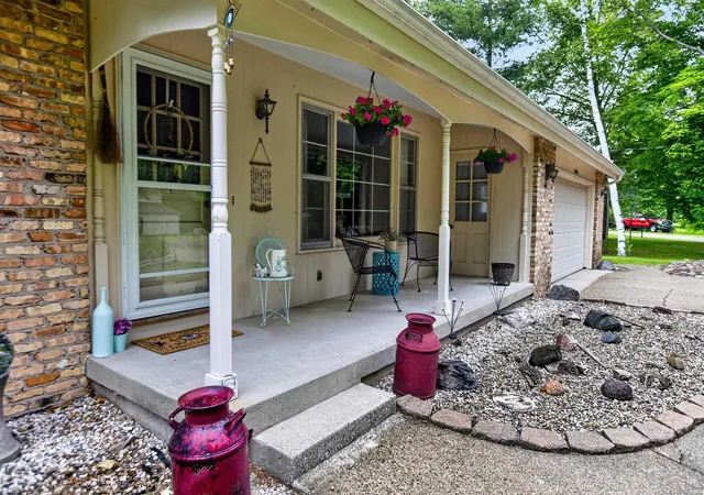 Homes for sale in Big Rapids, MI | 20440 Thornapple Ln, Big Rapids, MI 49307 | MLS# 50212810