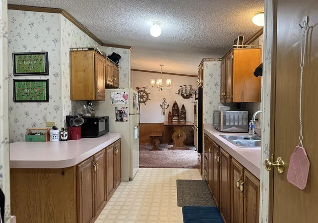 3rd image of 270 Kathy Dr, Coldwater, MI 49036 | MLS# 70539117