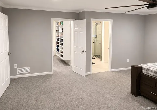 Photo 3 of Single family home for sale at 34024 Glenview Dr, Farmington, MI 48335 | MLS# 61021406 | Listing updated on 2026-09-06