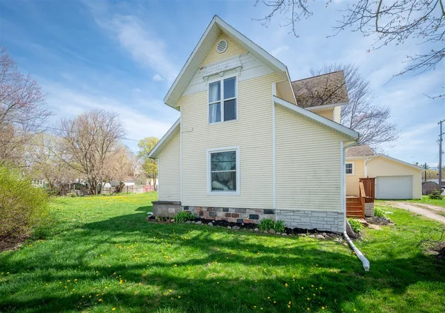 Homes for sale in Reading, MI | 107 N Union St, Reading, MI 49274 | MLS# 70526760