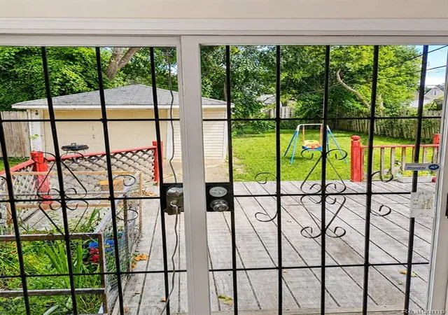 Photo 2 of Single family home for sale at 6440 Rutland St, Detroit, MI 48228 4701 | MLS# 60999784 | Listing updated on 2026-09-16