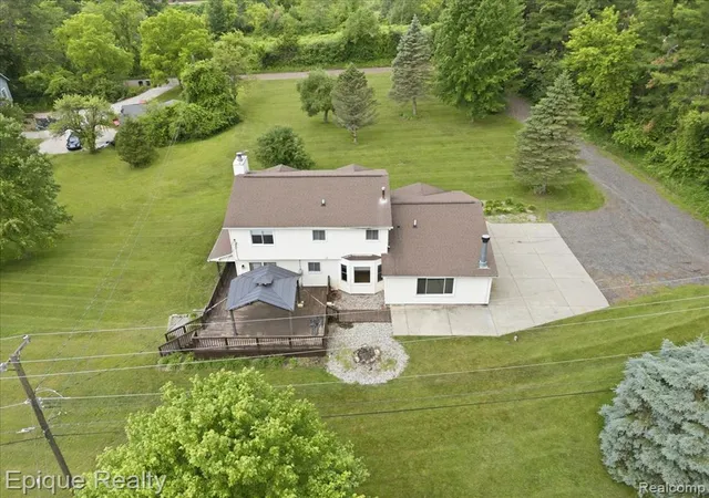 Homes for sale in Lake Orion, MI | 1221 Rhodes Rd, Lake Orion, MI 48360 | MLS# 61006753