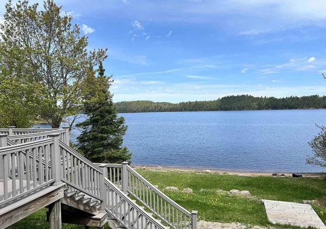 Homes for sale in Ishpeming, MI | 23 Chipman Dr, Ishpeming, MI 49849 | MLS# 50156972