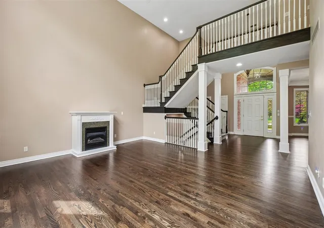 Photo 4 of Single family home for sale at 1819 Brookview Dr, Saline, MI 48176 | MLS# 70534111 | Listing updated on 2026-06-24