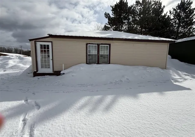 Homes for sale in Eckerman, MI | 28981 W M-28, Eckerman, MI 49728 | MLS# 70522248