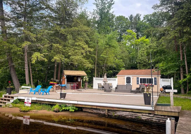 2nd image of 4629 S Croton Hardy Dr, Newaygo, MI 49337 | MLS# 70537427