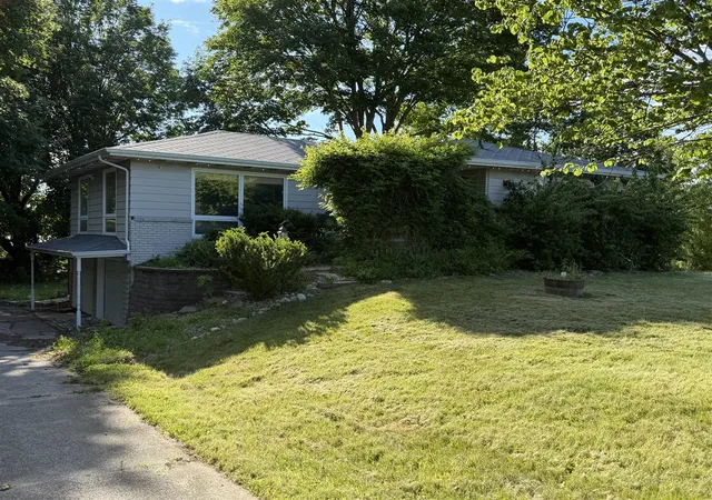 Homes for sale in Buchanan, MI | 16734 Rynearson Rd, Buchanan, MI 49107 | MLS# 70540454