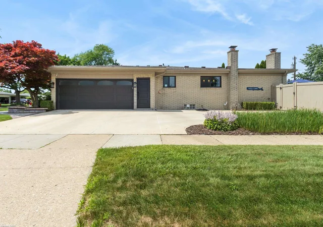 image of 14337 Ivanhoe St, Warren, MI 48088 | MLS# 50213539