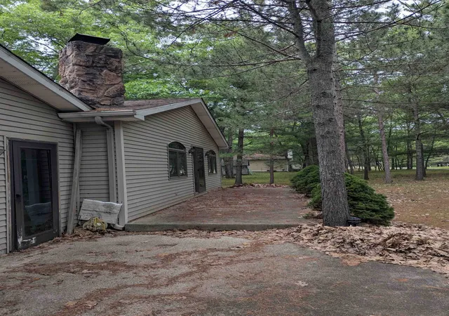 Homes for sale in Au Gres, MI | 28 W Pine, Au Gres, MI 48703 | MLS# 80070395