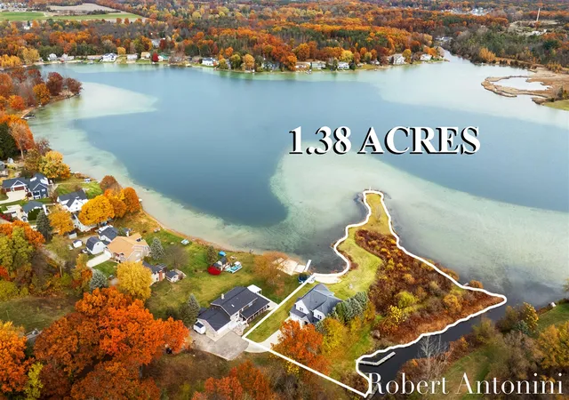 1st image of 250 Shore Dr, Wayland, MI 49348 | MLS# 70515283