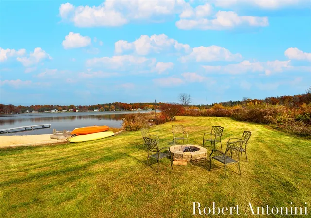 3rd image of 250 Shore Dr, Wayland, MI 49348 | MLS# 70515283