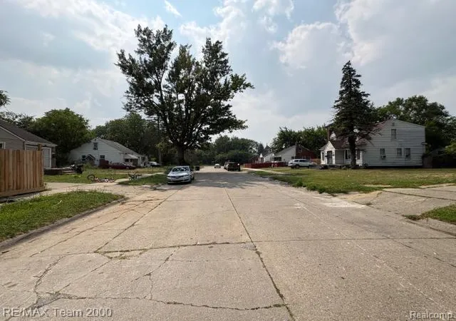 Photo 3 of Single family home for sale at 15245 Novara St, Detroit, MI 48205 2529 | MLS# 61012884 | Listing updated on 2026-09-02
