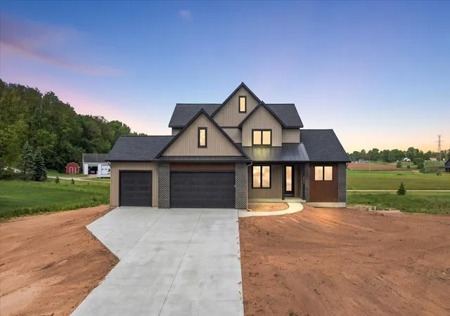 Homes for sale in Zeeland, MI | 4564 Winding Creek Ln, Zeeland, MI 49464 | MLS# 70533864