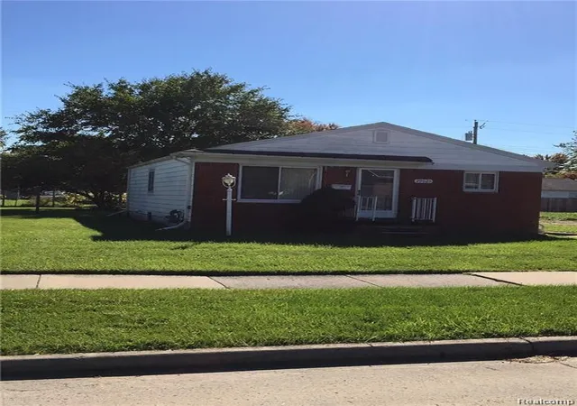 Photo 2 of Single family home for sale at 29025 Eton St, Westland, MI 48186 5154 | MLS# 61024197 | Listing updated on 2026-08-31