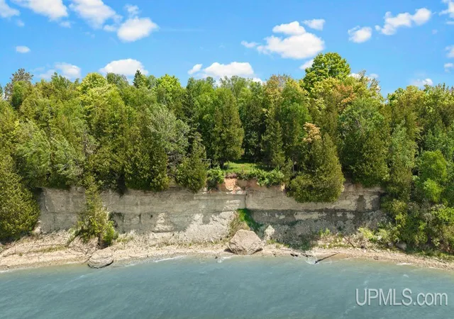 Homes for sale in Rapid River, MI | 5217 County Road 513 T Road, Rapid River, MI 49878 | MLS# 50210770