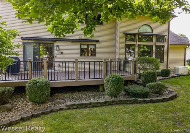 57th image of 12211 Mentz Dr, Romeo, MI 48065 4436 | MLS# 61023438