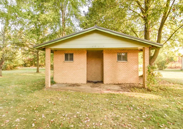 3rd image of 481 Quimby Rd, Coldwater, MI 49036 | MLS# 70495327