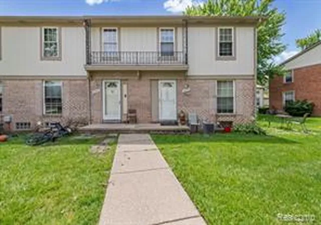 Homes for sale in Sterling Heights, MI | 35479 Turner Dr #231, Sterling Heights, MI 48312 | MLS# 61009577