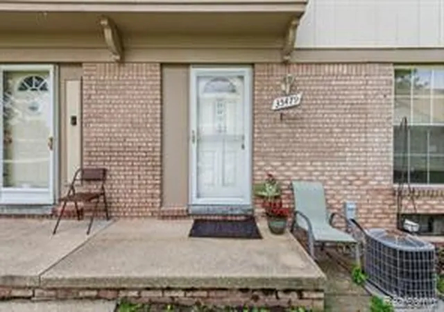 Homes for sale in Sterling Heights, MI | 35479 Turner Dr #231, Sterling Heights, MI 48312 | MLS# 61009577
