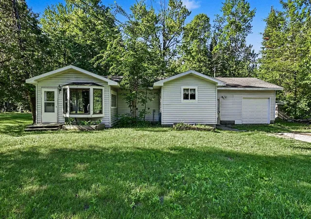 Homes for sale in Hale, MI | 7579 Hillsdale Dr, Hale, MI 48739 | MLS# 80070393