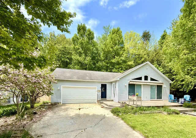 Homes for sale in Bear Lake, MI | 13200 Hopkins Forest Dr, Bear Lake, MI 49614 | MLS# 70505409