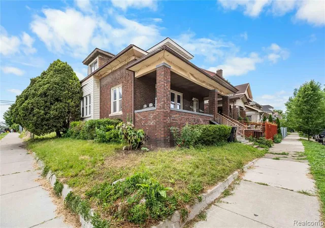 Photo 2 of Single family home for sale at 2505 Inglis St, Detroit, MI 48209 1007 | MLS# 61004334 | Listing updated on 2026-08-25