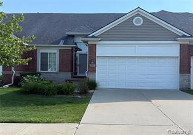 Homes for sale in Utica, MI | 49329 Village Pointe Dr, Utica, MI 48315 | MLS# 61008771