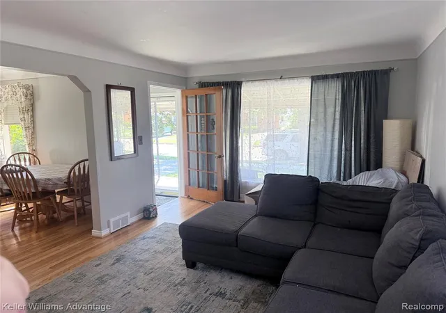 Homes for sale in Allen Park, MI | 10061 Colwell Ave, Allen Park, MI 48101 | MLS# 61001972