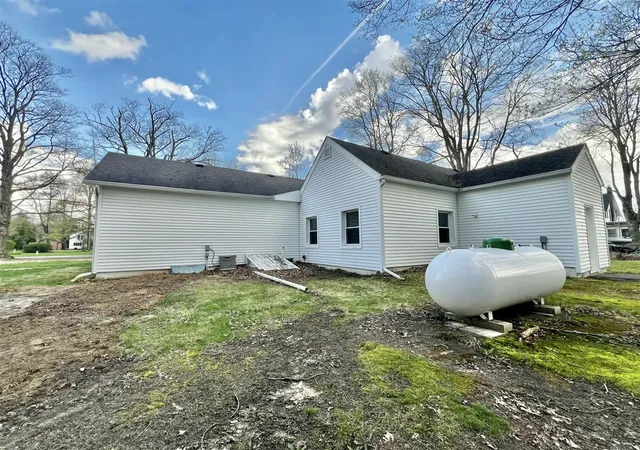 Photo 3 of Single family home for sale at 8768 Jerome Rd, Jerome, MI 49249 | MLS# 70529750 | Listing updated on 2026-06-15
