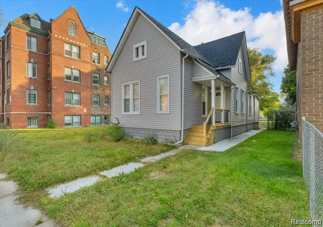 1st image of 2012 Hubbard St, Detroit, MI 48209 | MLS# 60988131